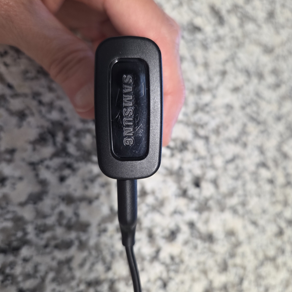 Samsung Black Charging Adapter, USB to Micro USB-A, Used. For SAMSUNG S5 NEO.